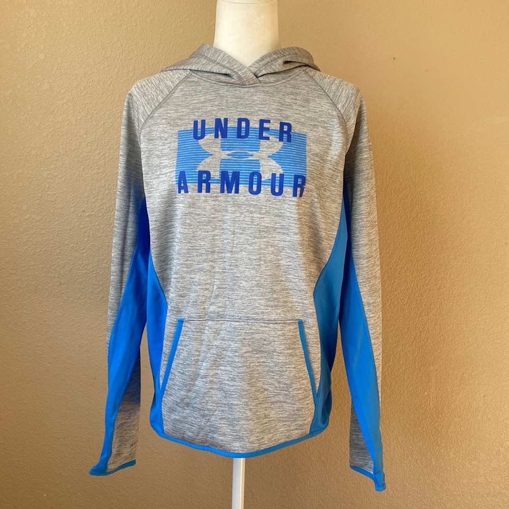 New Women’s Under Armour Hoodie M